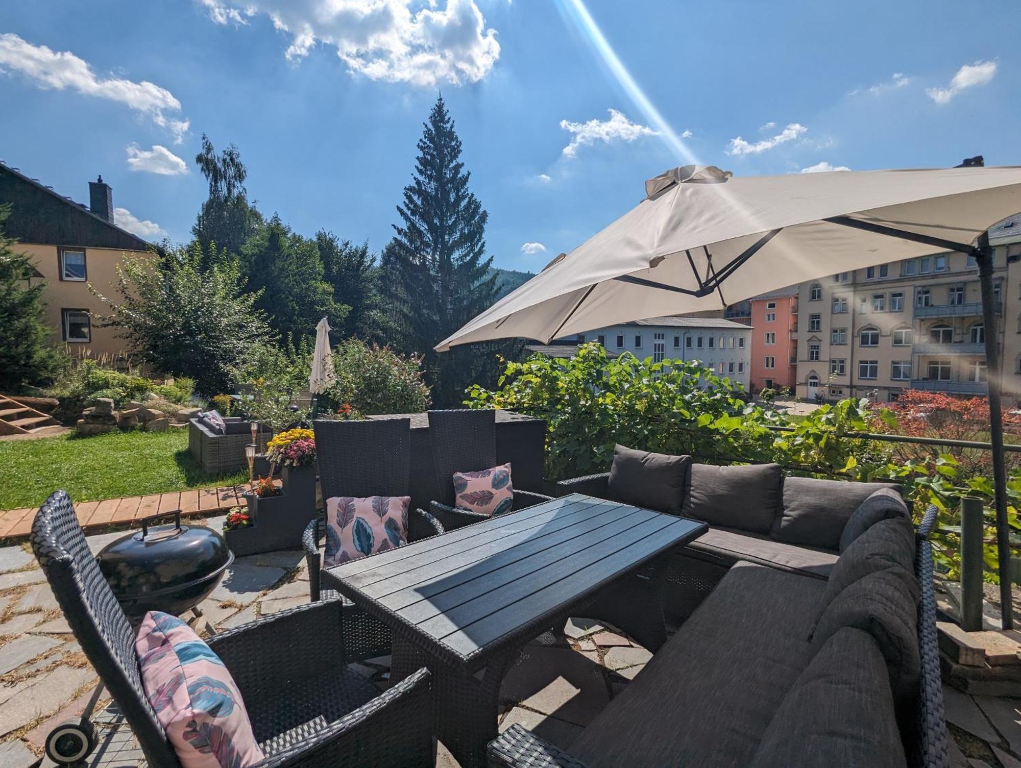 F1 - Urlaubsmagie - Helle Wohnung Mit Sauna & Pool & Whirlpool Sebnitz Εξωτερικό φωτογραφία